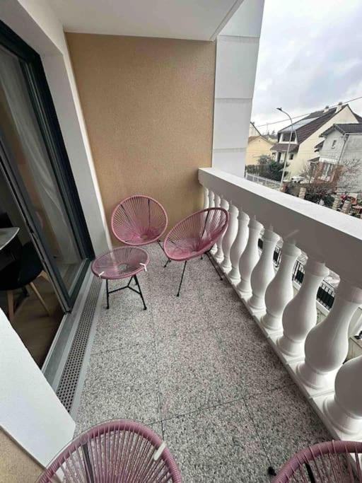 Appt Spacieux Et Calme Prox Disney-Cdg-Stade De France Le Blanc-Mesnil Exterior photo